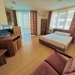 Lägenhet Dkapartments Chateau Valon Slăntjev Brjag