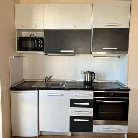 Dkapartments Chateau Valon * サニービーチ